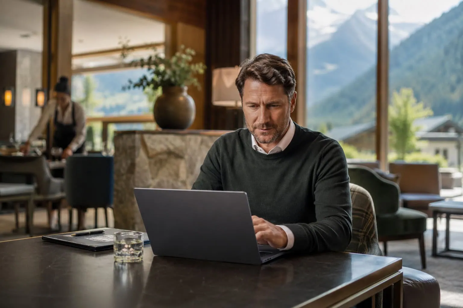 Changing Hospitality Wochenradar KW 33 2026 – Hotelier analysiert Nachfrage, Kosten und digitale Transformation